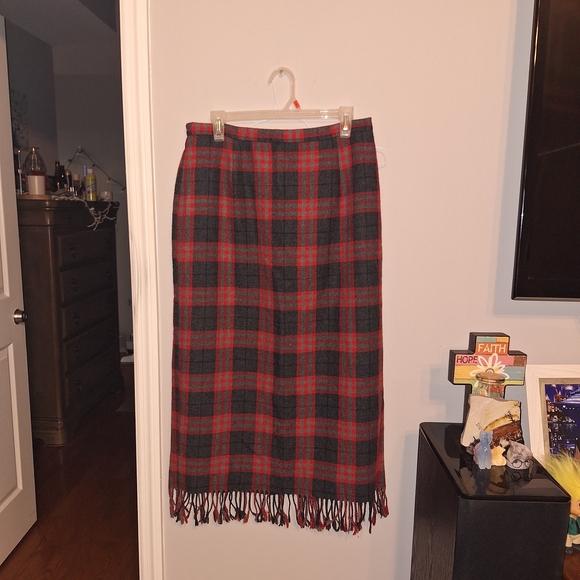 Requirements Dresses & Skirts - Requirements Red and Black Plaid Midi Pencil Scarf Fringe Skirt
